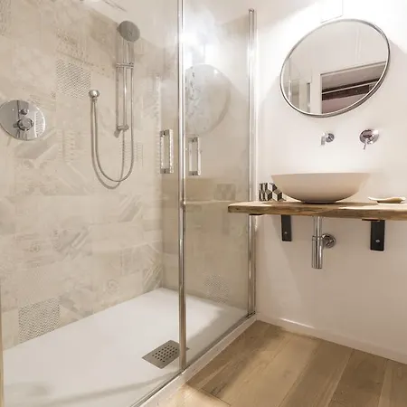 Lovely D'azeglio By Apartman