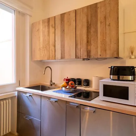 Lovely D'azeglio By Apartman *