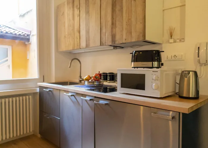 Lovely D'azeglio By شقة بولونيا